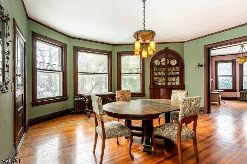 20 Prospect Terrace Montclair, NJ 07042 - Photo 13 of 50