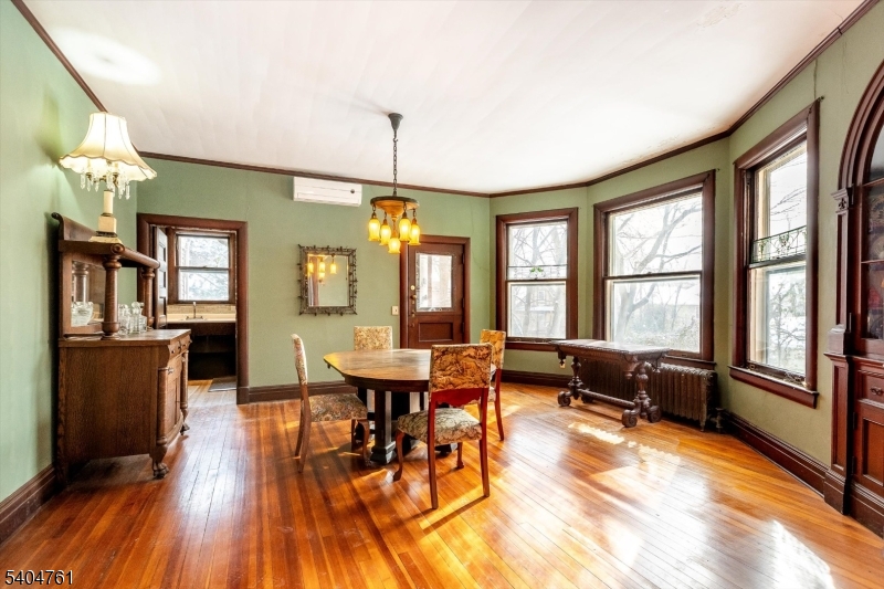 20 Prospect Terrace Montclair, NJ 07042 - Photo 15 of 50