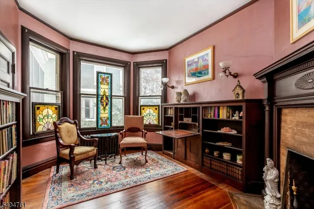 $999,000 | 20 Prospect Terrace, Montclair, NJ 07042