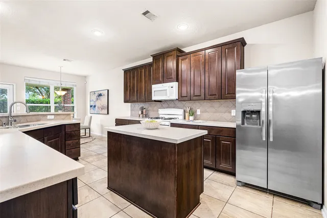 $495,000 | 4203 Tranquil View Drive, Houston, TX 77084