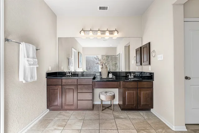 $495,000 | 4203 Tranquil View Drive, Houston, TX 77084