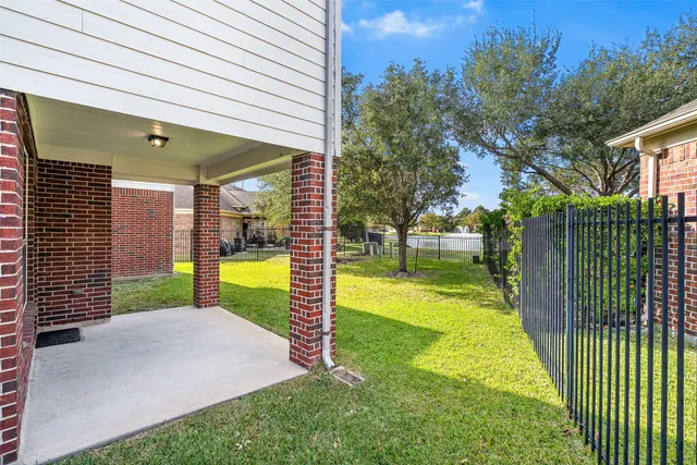 $495,000 | 4203 Tranquil View Drive, Houston, TX 77084