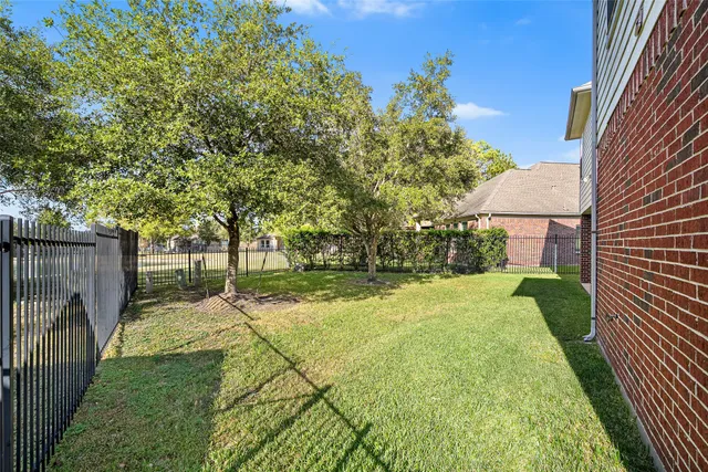 $495,000 | 4203 Tranquil View Drive, Houston, TX 77084