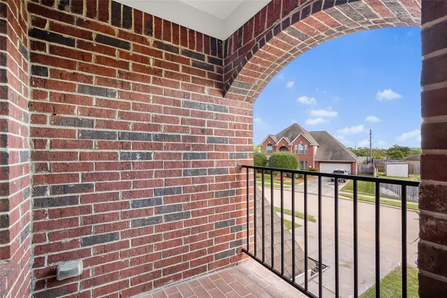 $495,000 | 4203 Tranquil View Drive, Houston, TX 77084