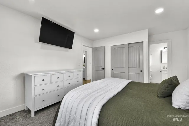 $699,000 | 22996 Blessinger Road, Star, ID 83669