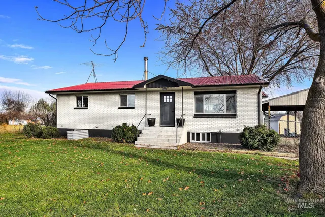 $699,000 | 22996 Blessinger Road, Star, ID 83669