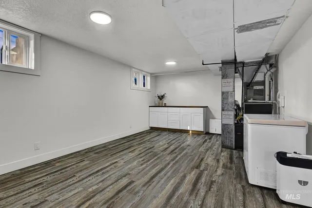 $699,000 | 22996 Blessinger Road, Star, ID 83669