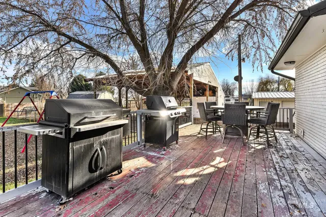 $699,000 | 22996 Blessinger Road, Star, ID 83669