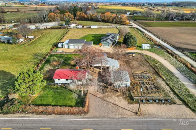 $699,000 | 22996 Blessinger Road, Star, ID 83669