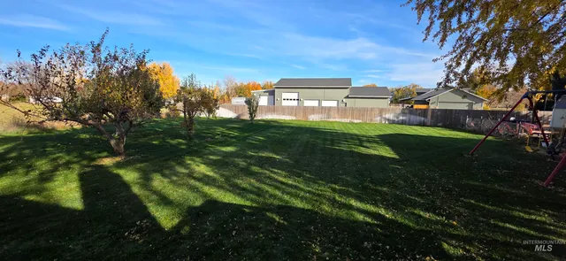 $699,000 | 22996 Blessinger Road, Star, ID 83669