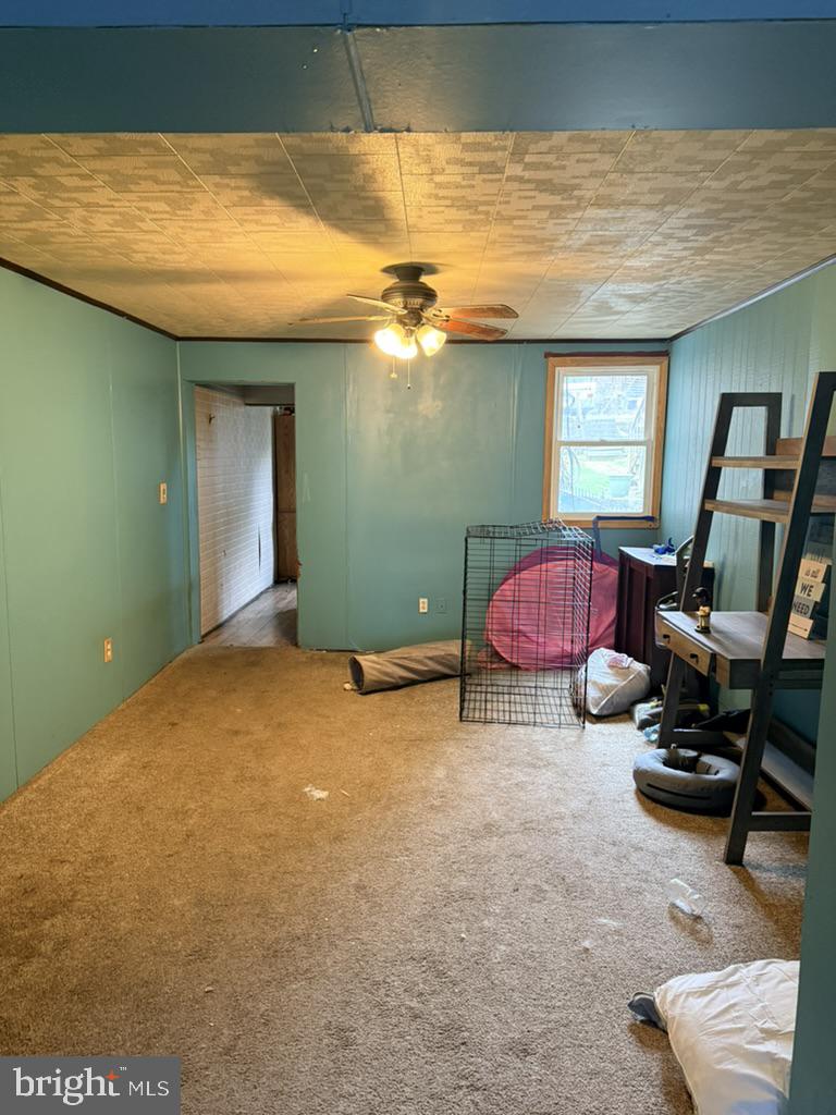 1222 Centre Street Ashland, PA 17921 - Photo 25 of 31 a workspace with furniture