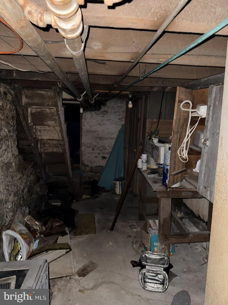 1222 Centre Street Ashland, PA 17921 - Photo 30 of 31 a room with gym equipment