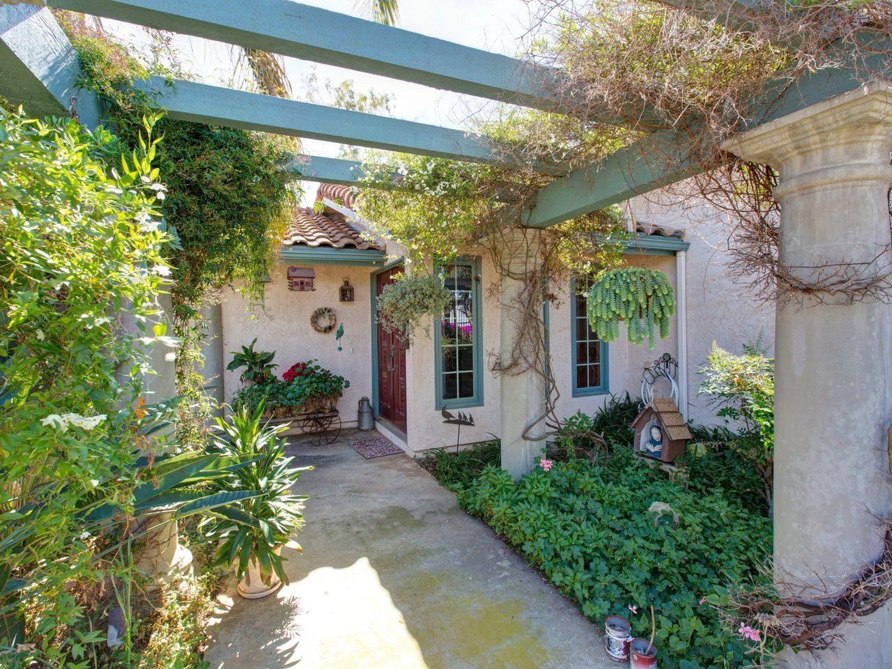 9929 West Lilac Road Escondido, CA 92026 - Photo 5 of 25 Gallery Image 5