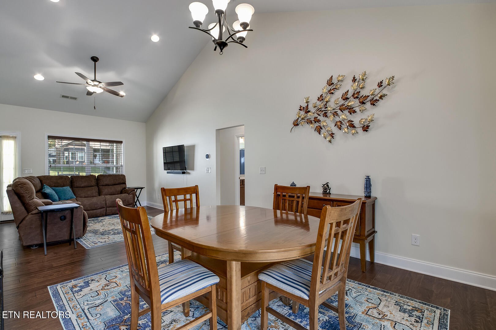 134 Daleyuhski Way Loudon, TN 37774 - Photo 18 of 54 a view of a dining room with furniture