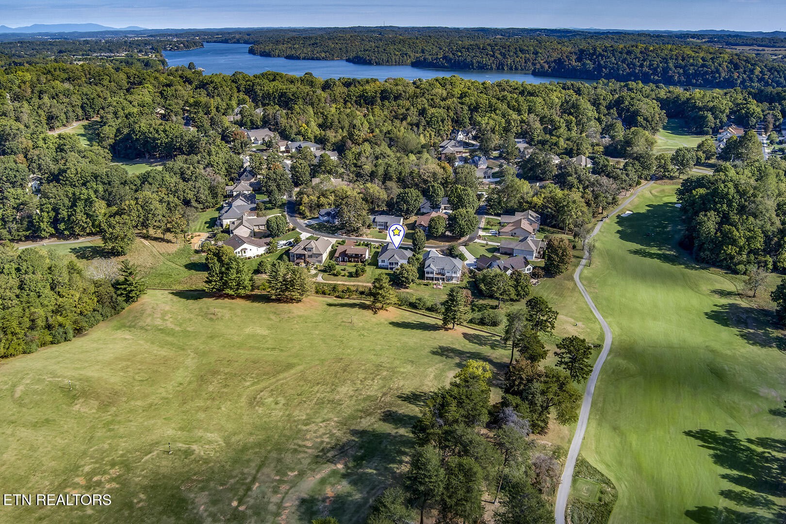 134 Daleyuhski Way Loudon, TN 37774 - Photo 52 of 54 an aerial view of a houses with a yard