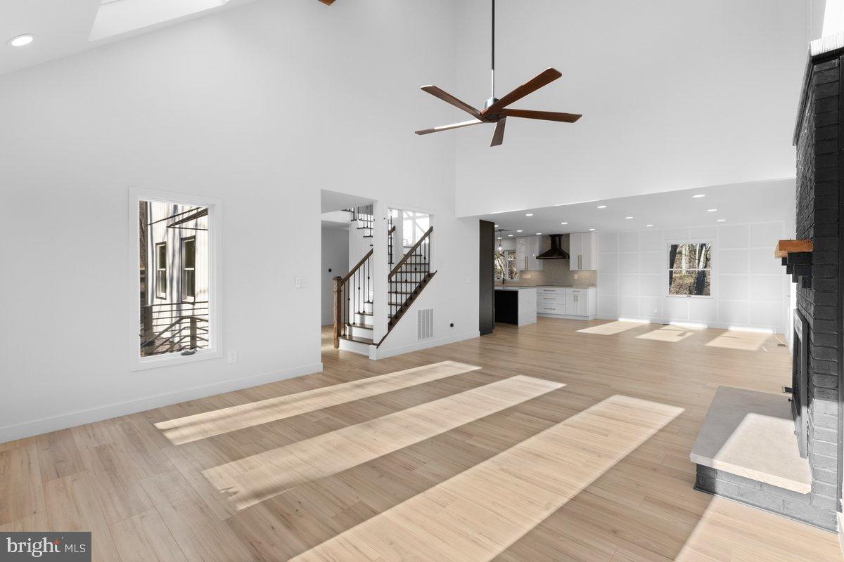 144 Van Dyke Road Hopewell, NJ 08525 - Photo 4 of 59 Spacious, sunlit living area with modern flair.