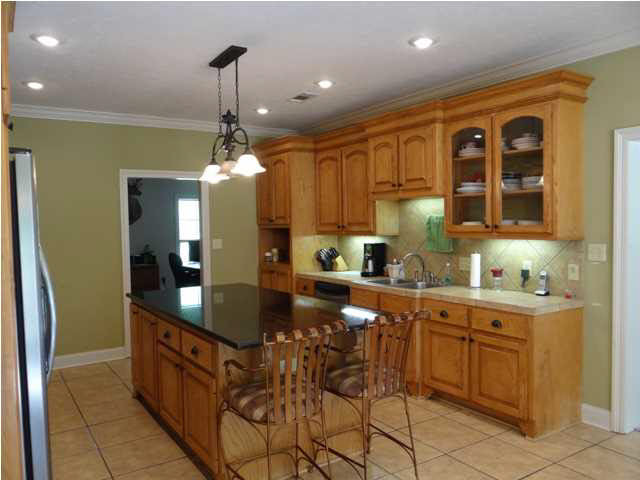 963 Petrified Forest Road, Unit B Flora, MS 39071 - Photo 7 of 15 Kitchen
