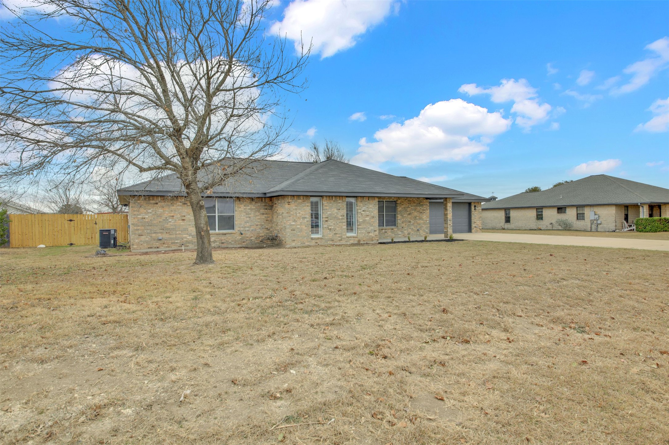 131 Meadow Valley Loop Jarrell, TX 76537 - Photo 30 of 32