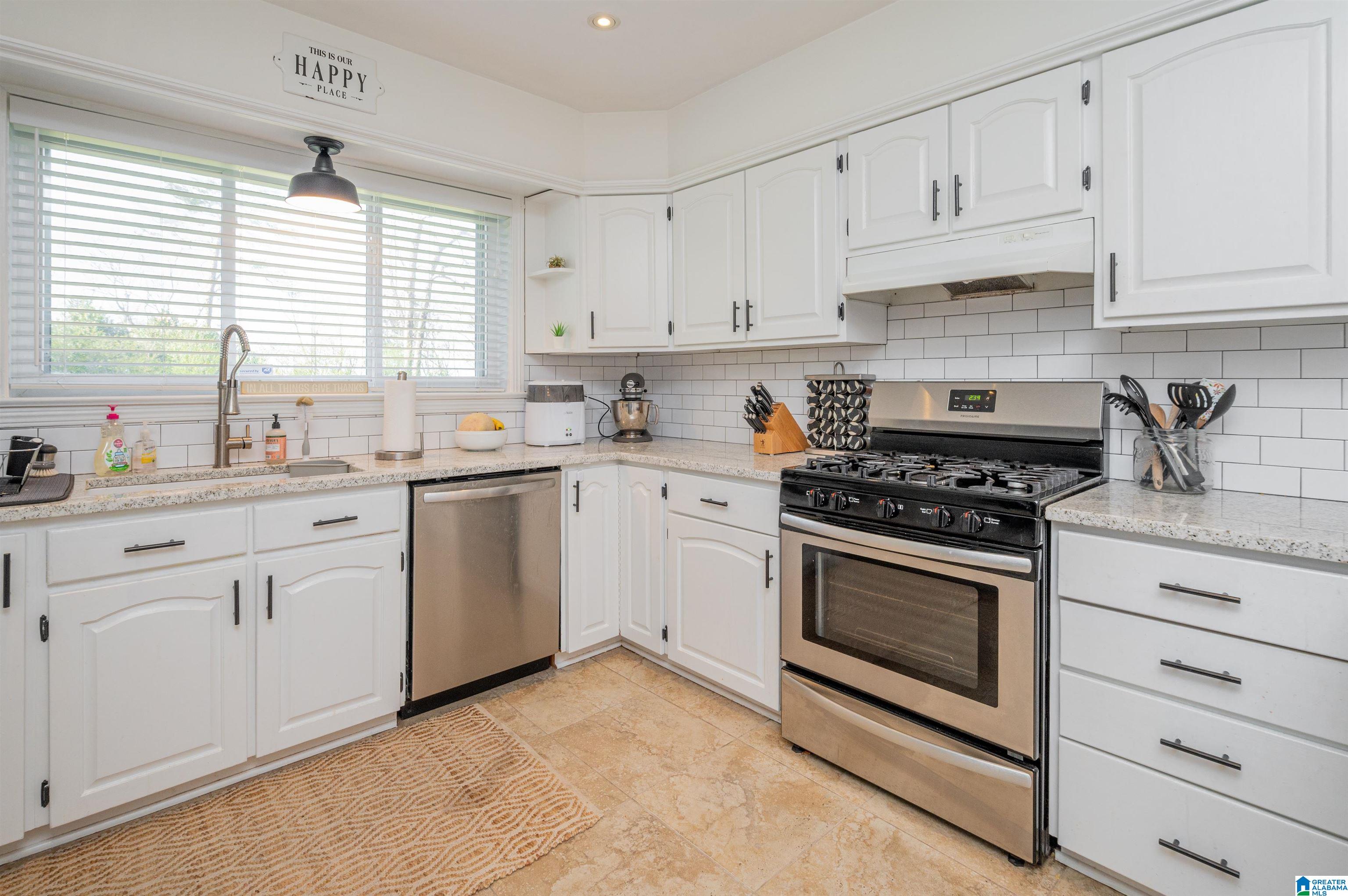 845 Shades Crest Road Birmingham, AL 35226 - Photo 15 of 38