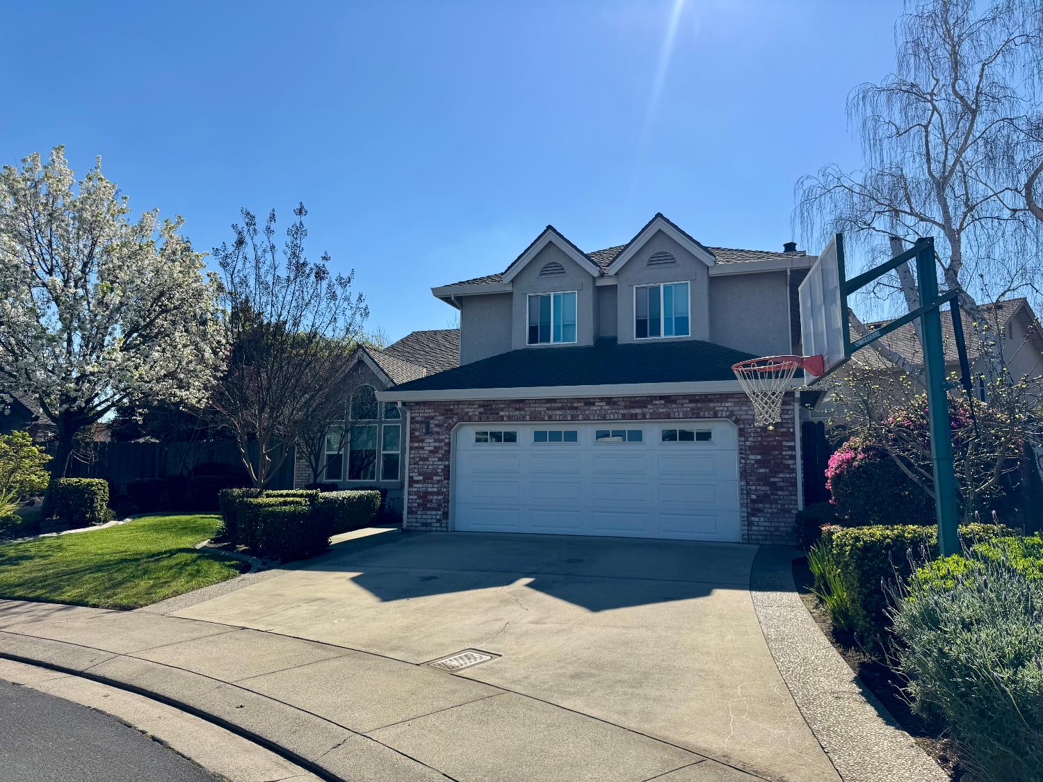 2304 Ridderkerk Circle Modesto, CA 95356 - Photo 3 of 34