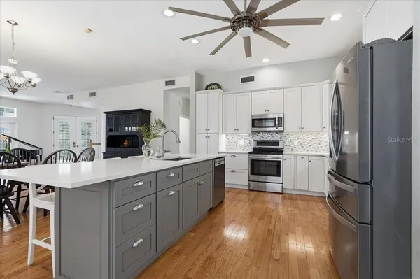 $1,250,000 | 196 Shore Drive, Palm Harbor, FL 34683