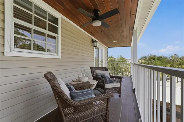 $1,250,000 | 196 Shore Drive, Palm Harbor, FL 34683