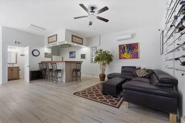 $1,250,000 | 196 Shore Drive, Palm Harbor, FL 34683