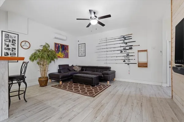 $1,250,000 | 196 Shore Drive, Palm Harbor, FL 34683