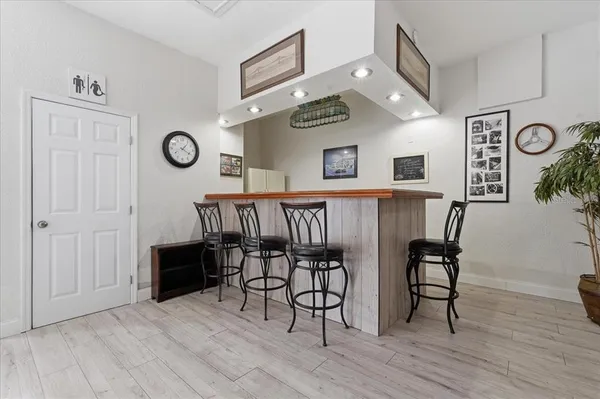 $1,250,000 | 196 Shore Drive, Palm Harbor, FL 34683