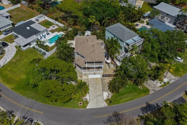 $1,250,000 | 196 Shore Drive, Palm Harbor, FL 34683