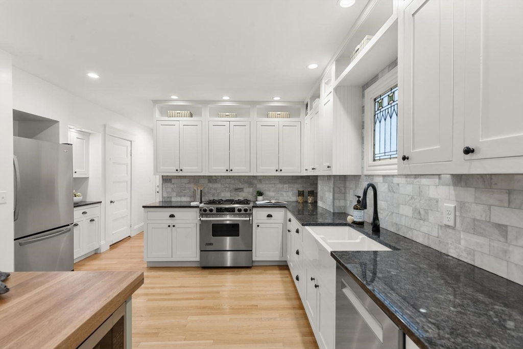 61 Preston Road Somerville, MA 02143 - Photo 8 of 35 Gallery Image 8