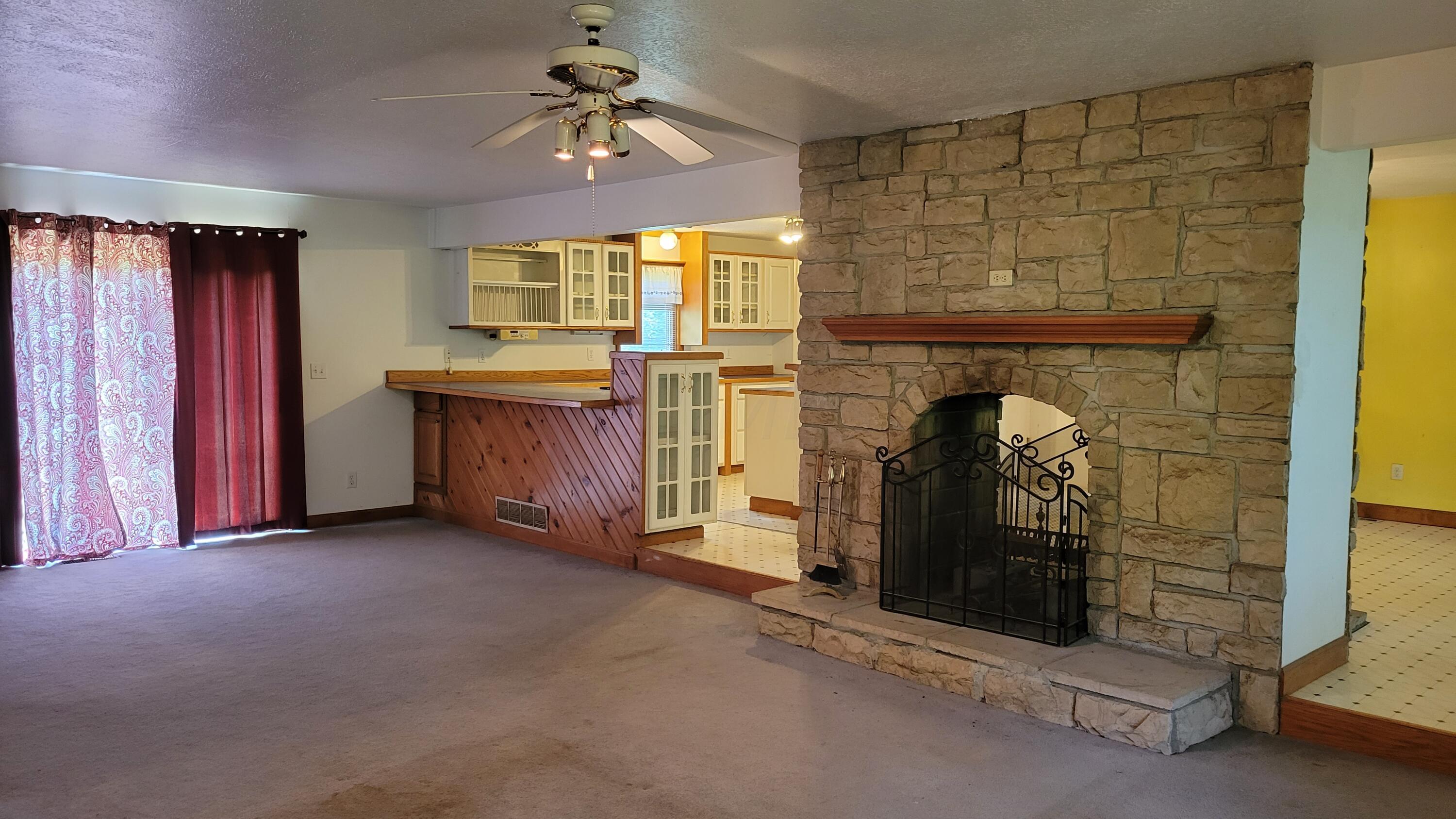 1545 Harrison Road Southwest Pataskala, OH 43062 - Photo 4 of 64 Gallery Image 4