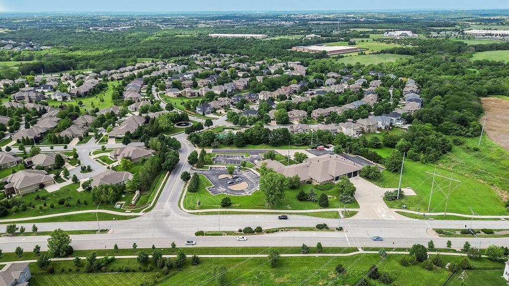 10877 South Barth Road Olathe, KS 66061 - Photo 43 of 49