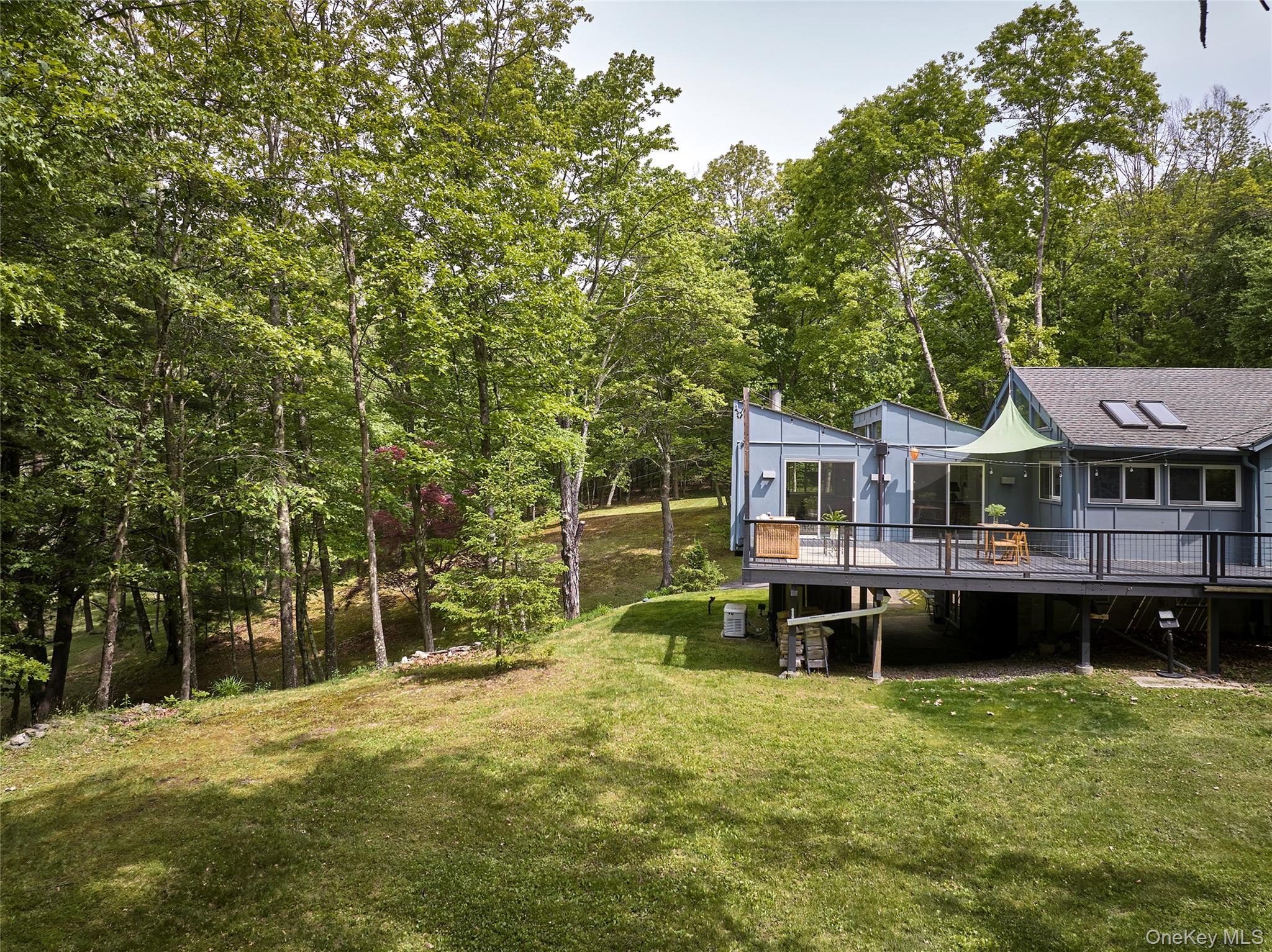 611 North Clove Road Millbrook, NY 12545 - Photo 2 of 25