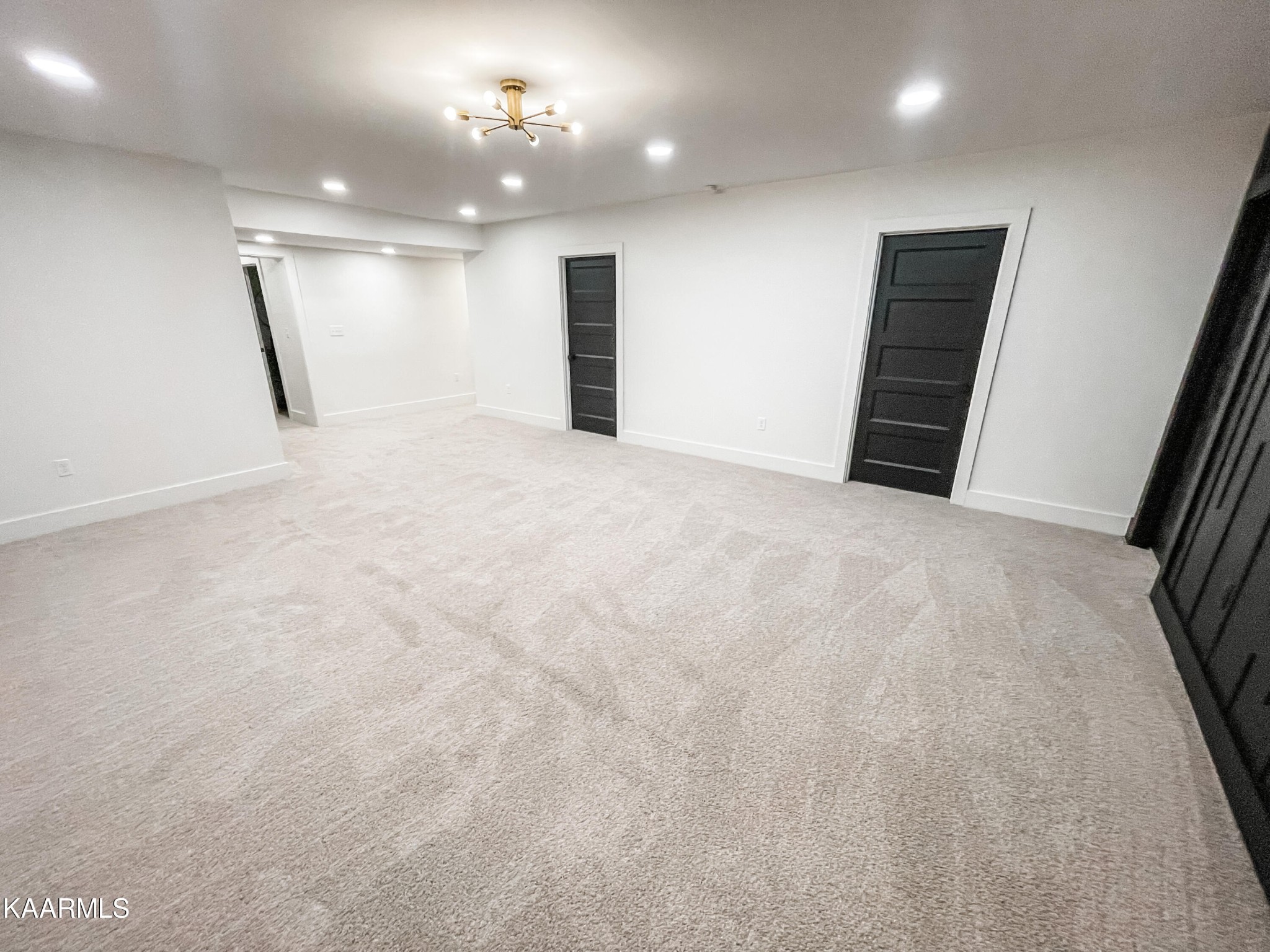 232 East Red Bud Road Knoxville, TN 37920 - Photo 25 of 34 a view of a hallway