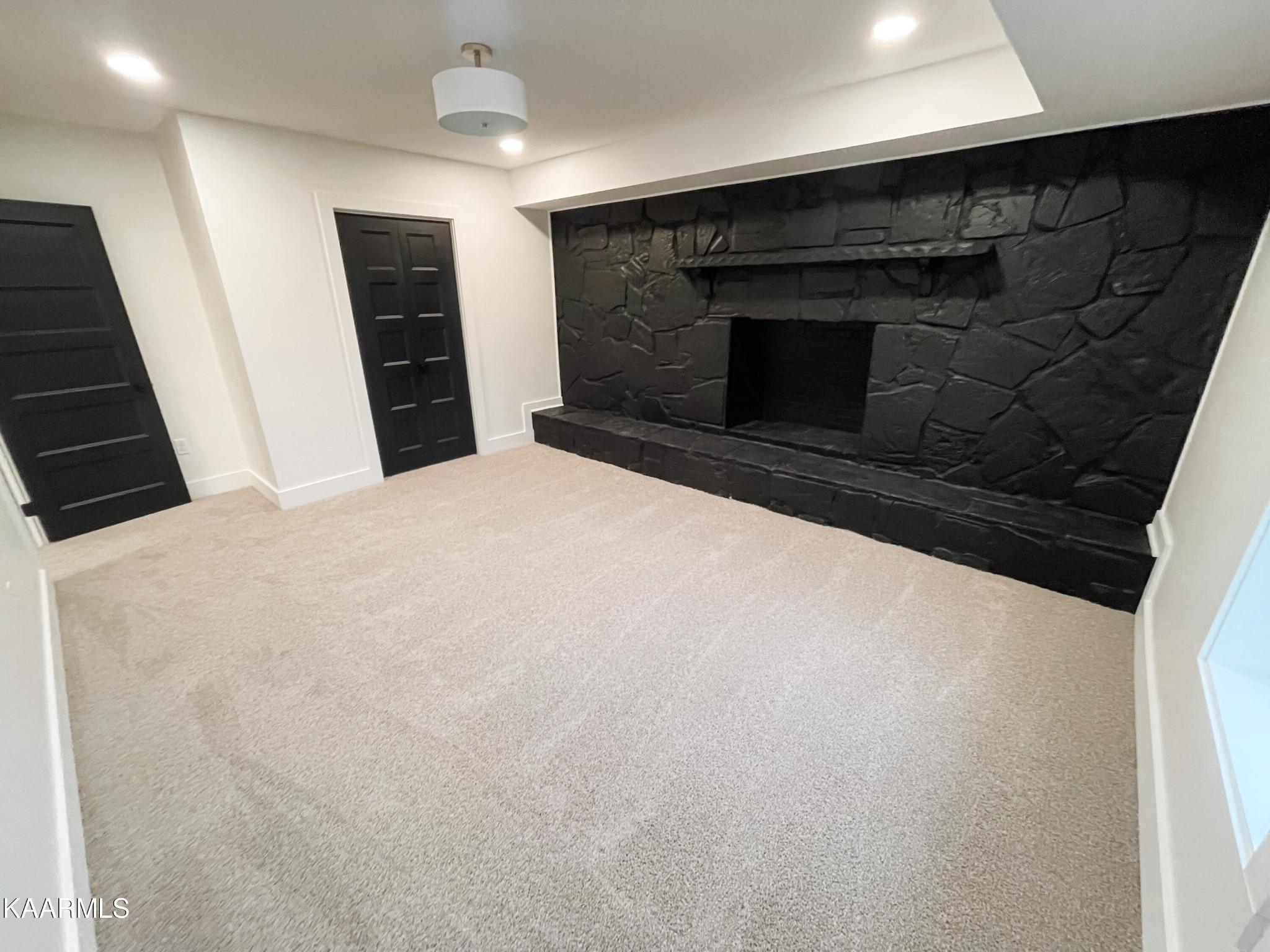 232 East Red Bud Road Knoxville, TN 37920 - Photo 27 of 34 a living room with a fireplace furniture and a ceiling fan