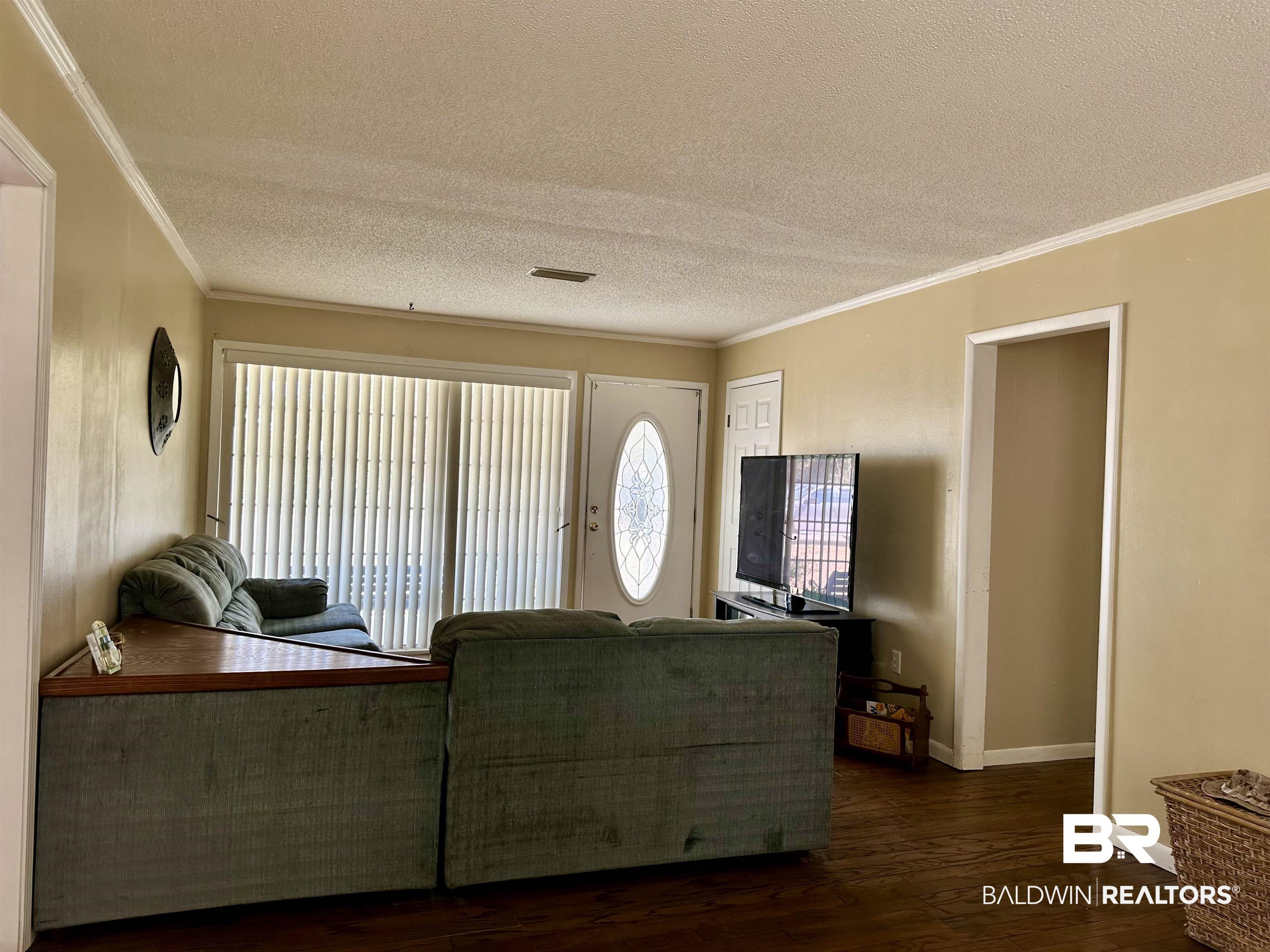 302 Luttrell Street Brewton, AL 36426 - Photo 5 of 18