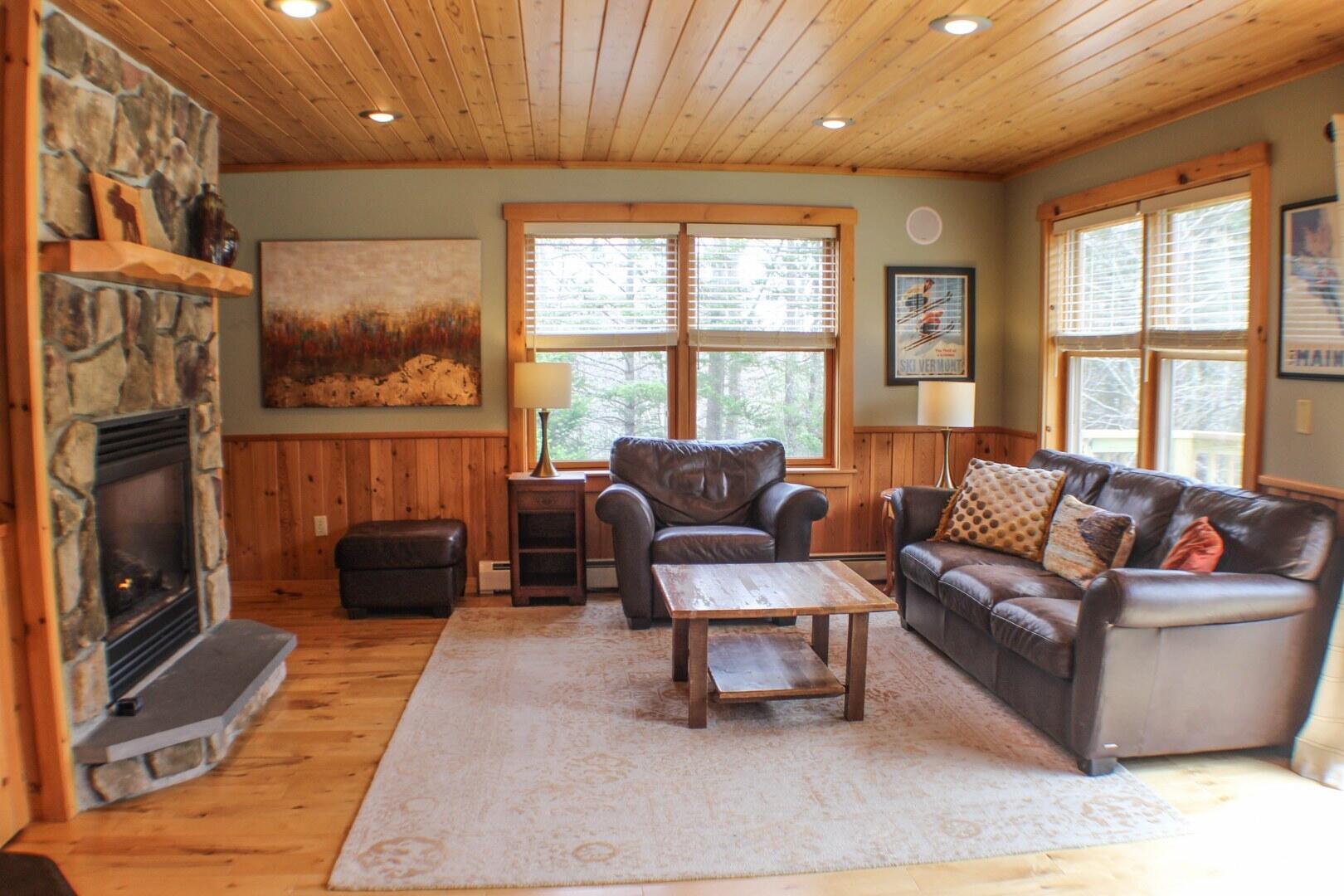 437 Howe Hill Road Greenwood, ME 04255 - Photo 6 of 21 Living room