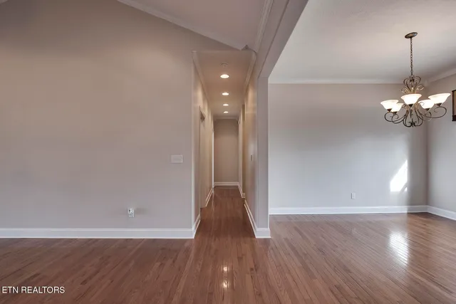 $699,000 | 106 Geya Circle, Loudon, TN 37774