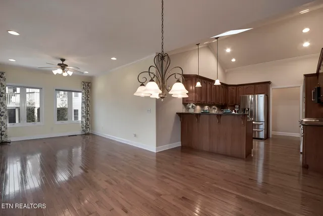 $699,000 | 106 Geya Circle, Loudon, TN 37774