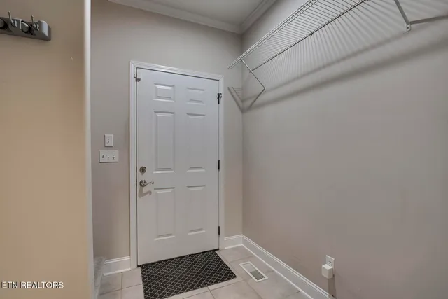 $699,000 | 106 Geya Circle, Loudon, TN 37774