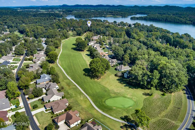 $699,000 | 106 Geya Circle, Loudon, TN 37774