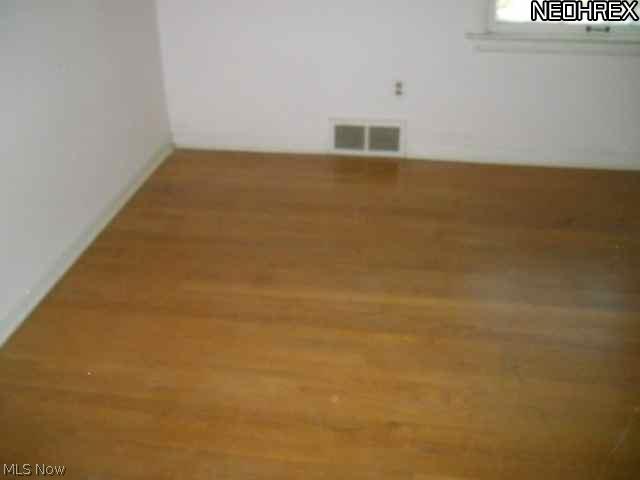 3693 Stoneleigh Road Cleveland Heights, OH 44121 - Photo 11 of 16