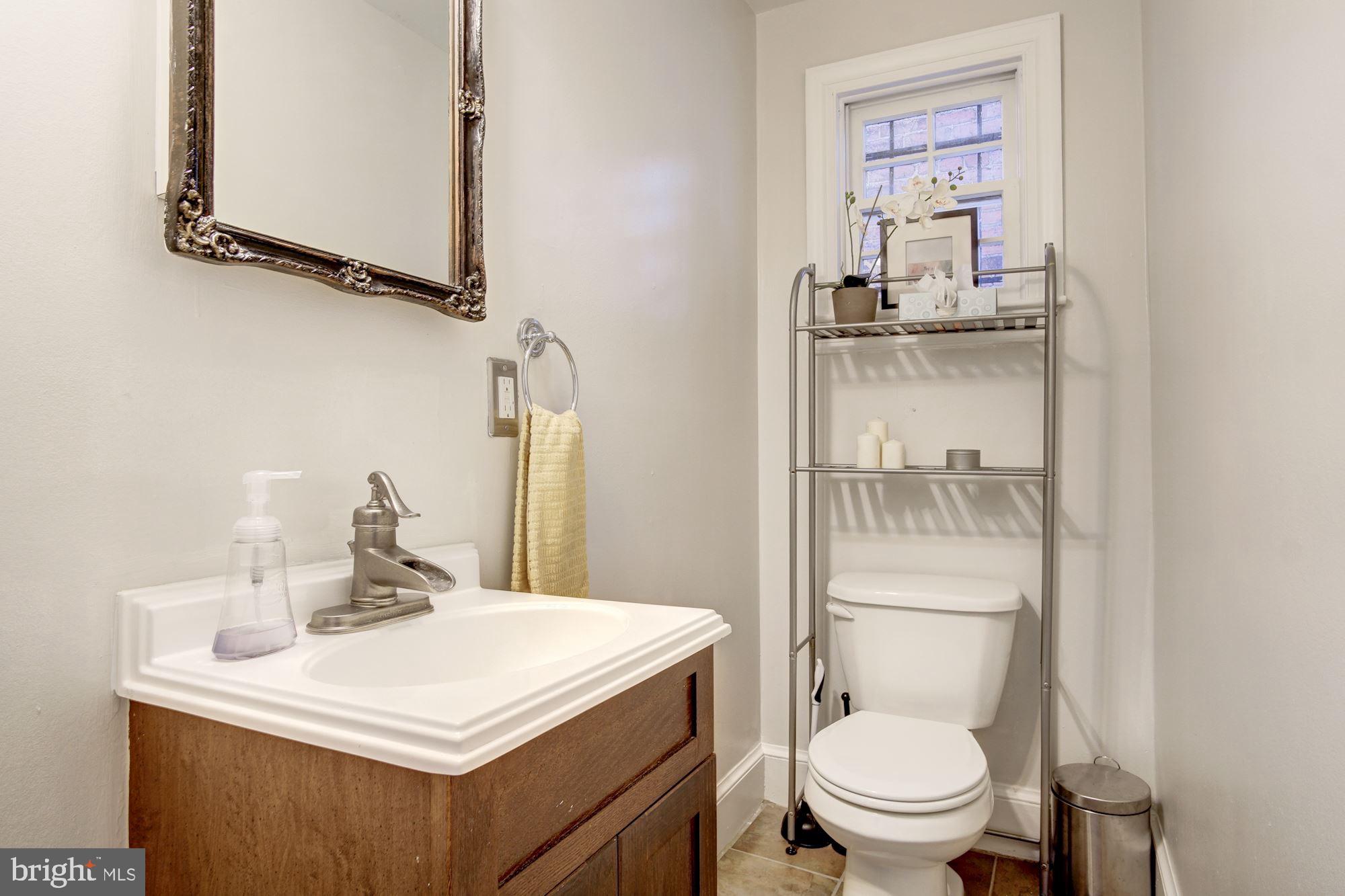 210 E Street Northeast Washington, DC 20002 - Photo 11 of 32 Half bath