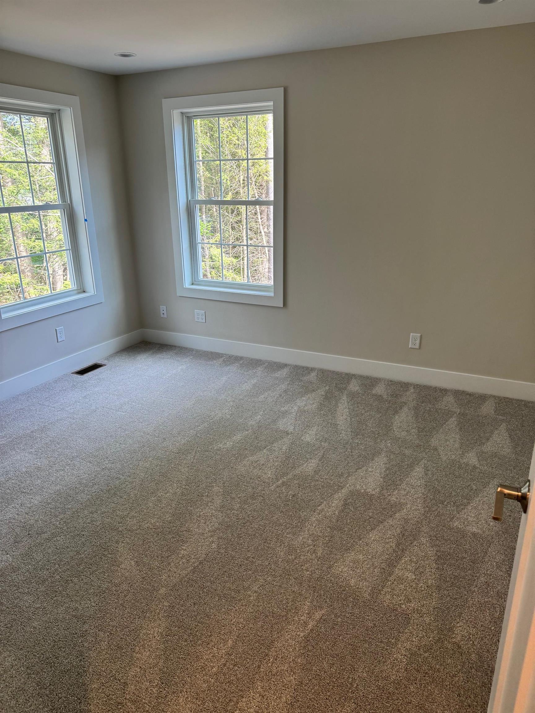 13 A Balsam Drive, Unit 96 Epping, NH 03042 - Photo 16 of 19