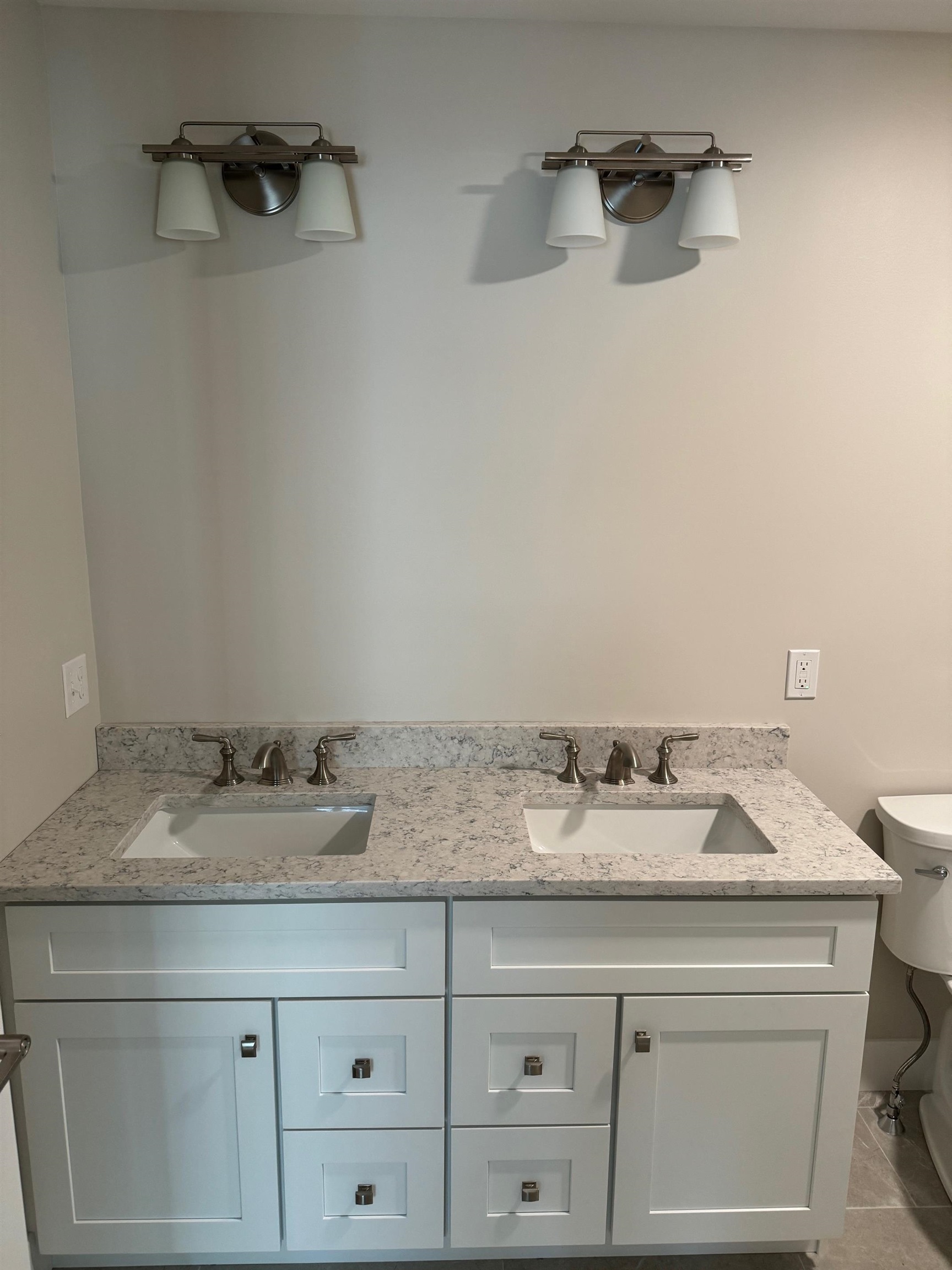 13 A Balsam Drive, Unit 96 Epping, NH 03042 - Photo 3 of 19