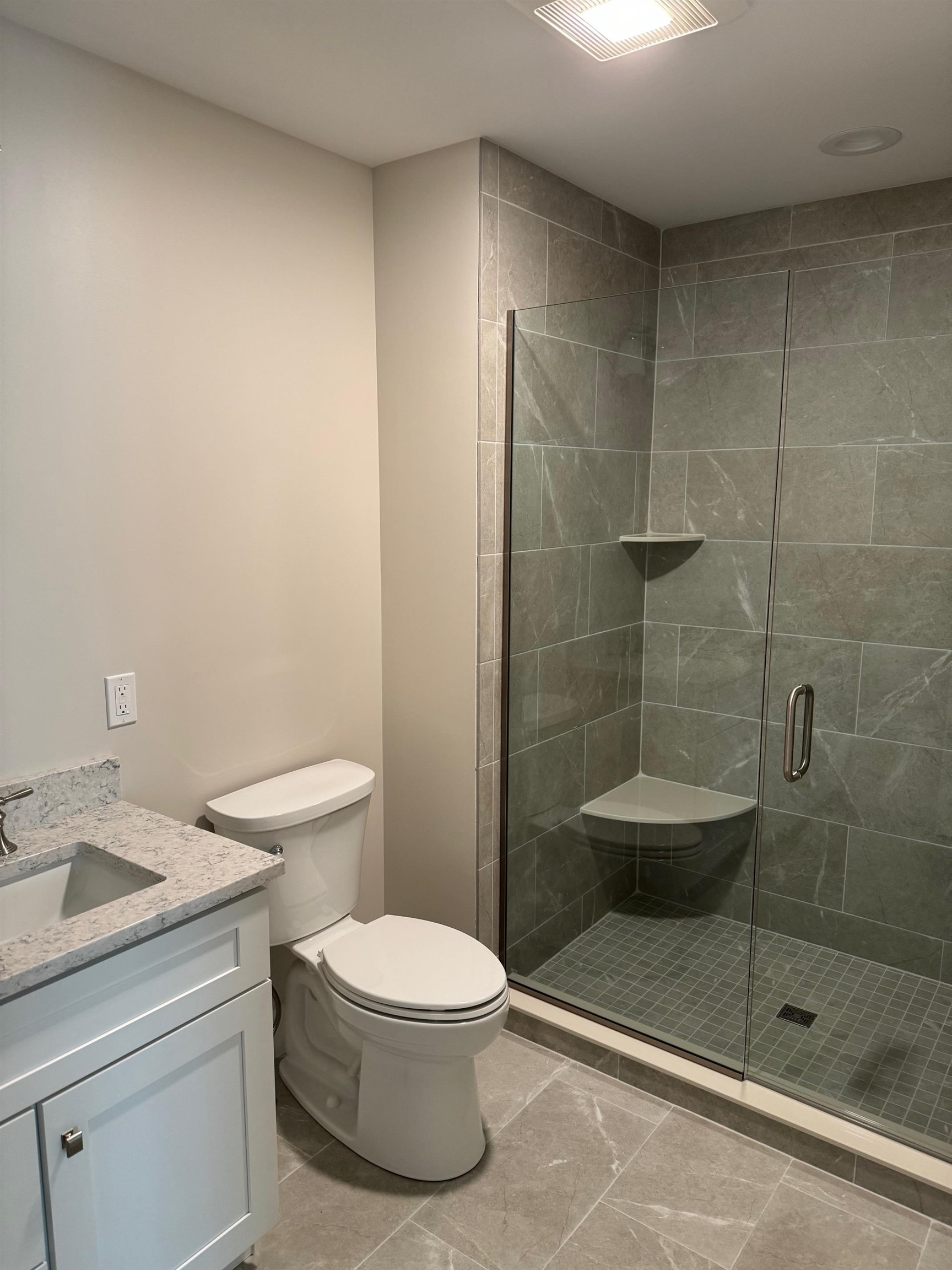 13 A Balsam Drive, Unit 96 Epping, NH 03042 - Photo 4 of 19