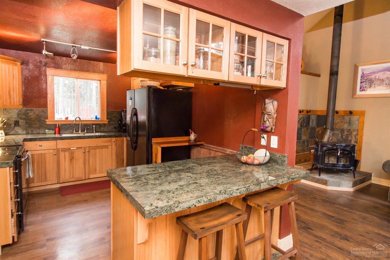 17176 Elsinore Road Bend, OR 97707 - Photo 7 of 22 Additional Photo