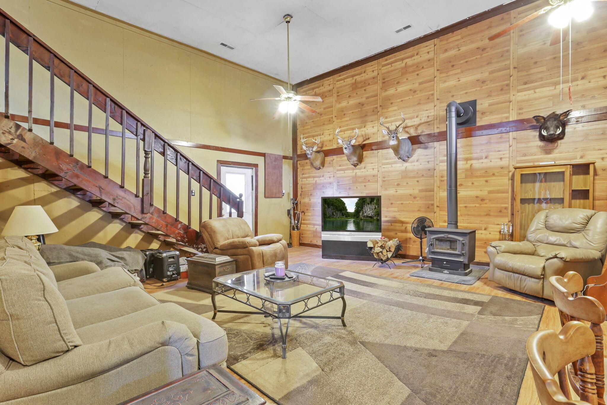 9814 Wesley Chapel Road Mount Perry, OH 43760 - Photo 22 of 56 Great Room