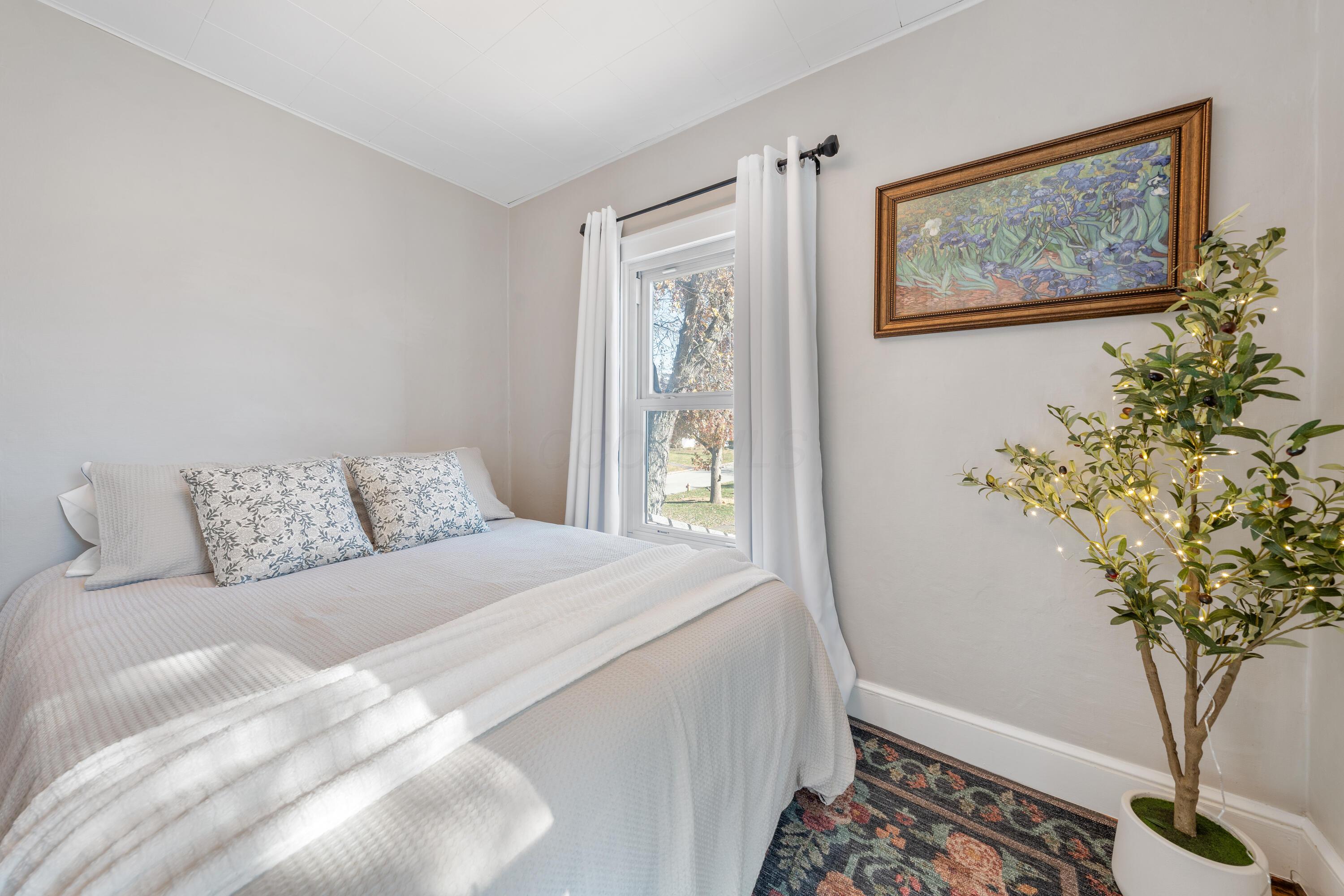 389 Wetmore Road Columbus, OH 43214 - Photo 32 of 33 Owner suite